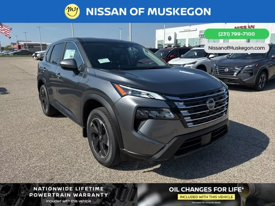 2026 Nissan Rogue SV photo 1