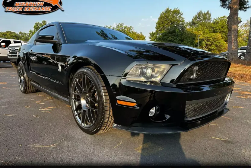 2012 Ford Mustang Shelby GT500 photo 1