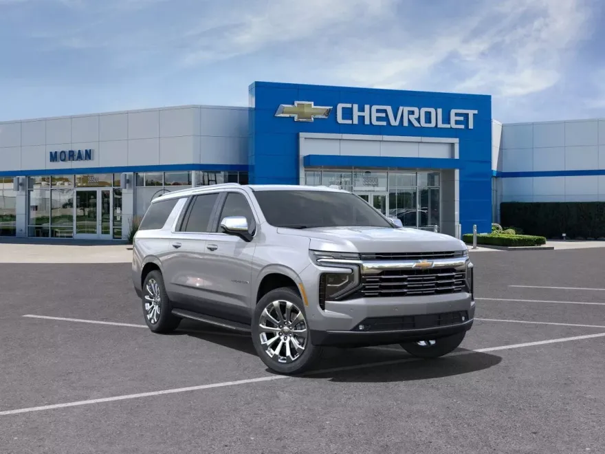 2025 Chevrolet Suburban Premier photo 1