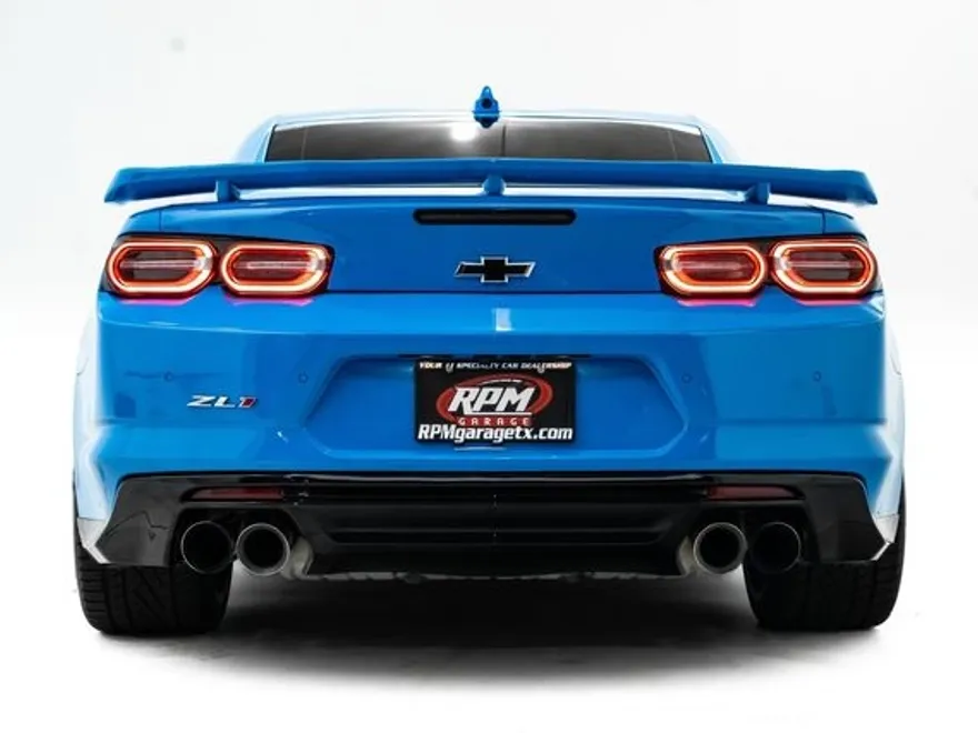 2023 Chevrolet Camaro ZL1 photo 1