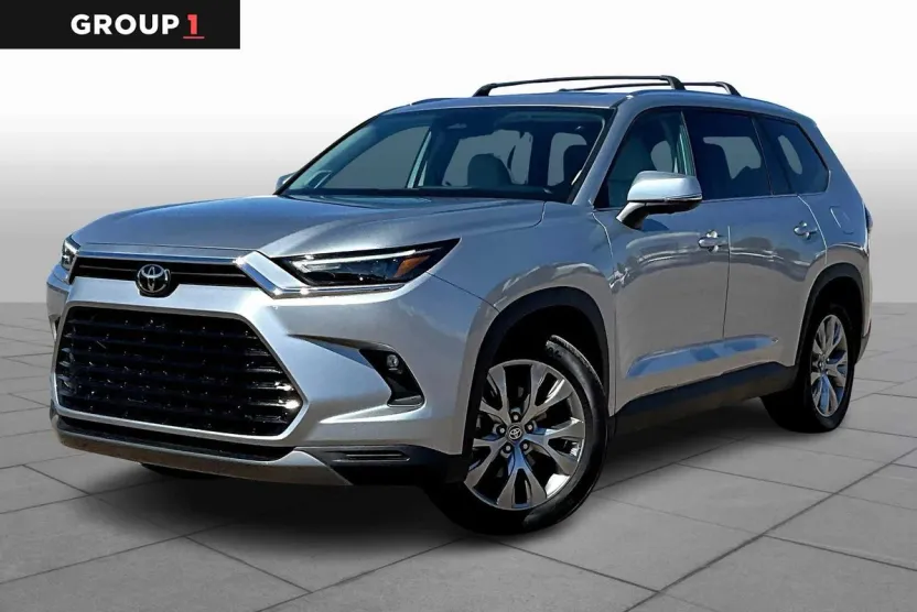 2024 Toyota Grand Highlander Limited photo 1