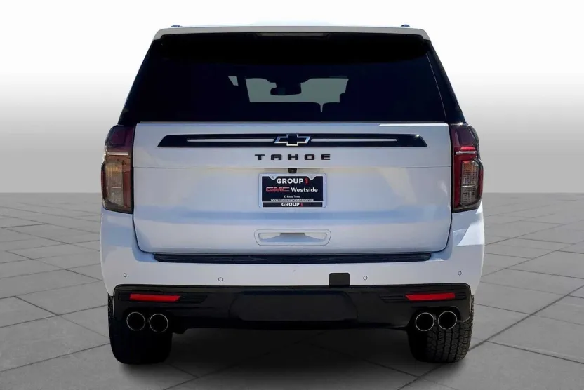 2023 Chevrolet Tahoe Z71 photo 1