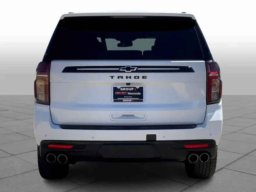 2023 Chevrolet Tahoe Z71 photo 1