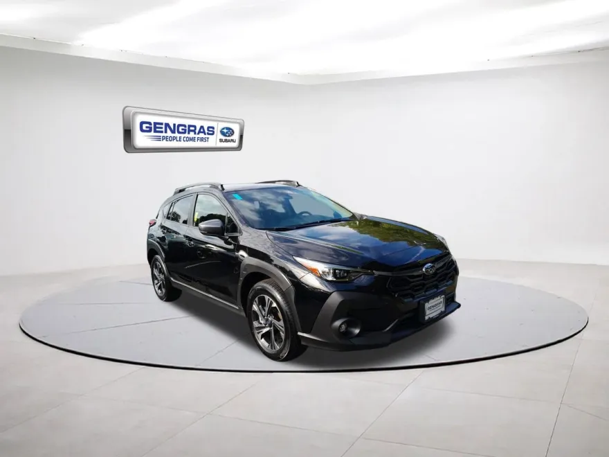 2025 Subaru Crosstrek Premium photo 1