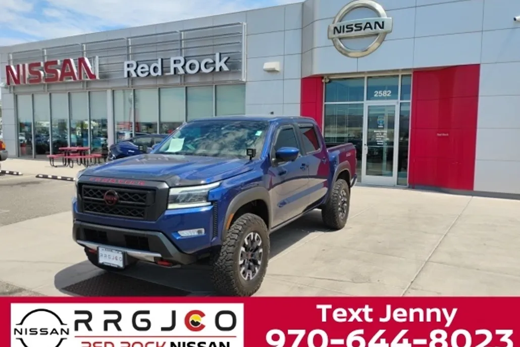 2023 Nissan Frontier PRO-4X photo 1