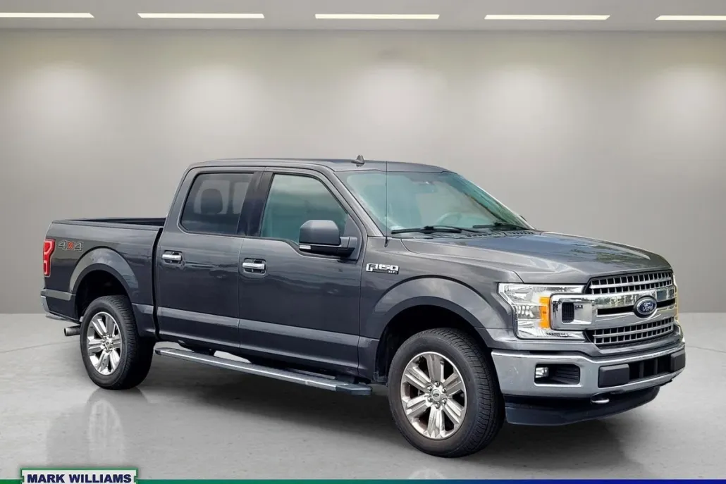 2023 Ford F-150 XLT photo 1