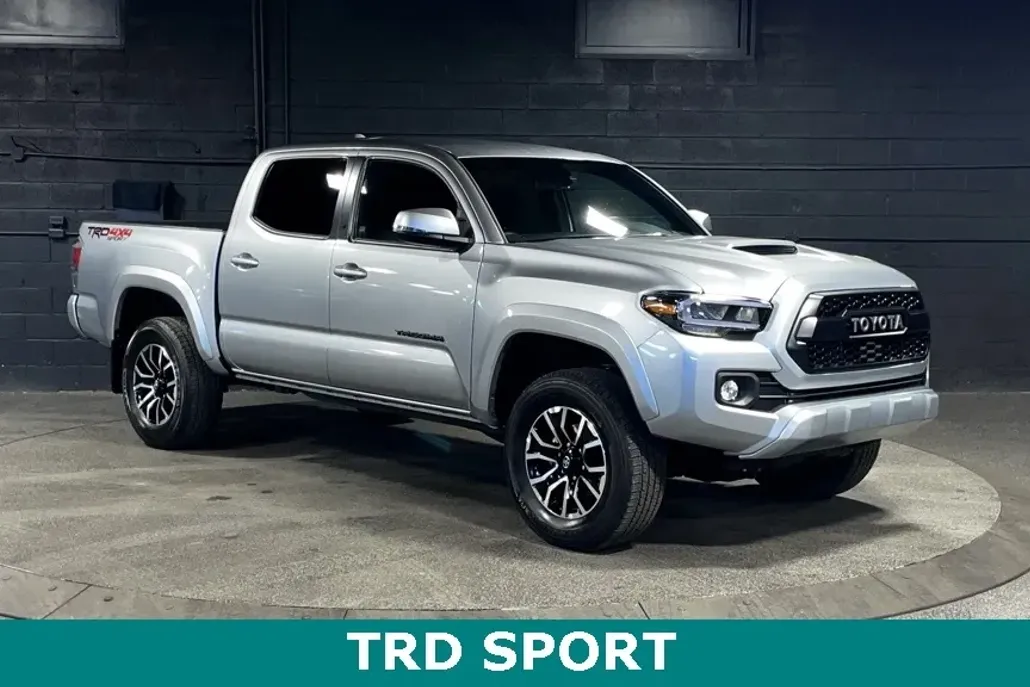 2023 Toyota Tacoma TRD Sport photo 1