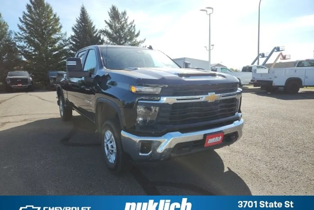 2024 Chevrolet Silverado 2500HD LT photo 1