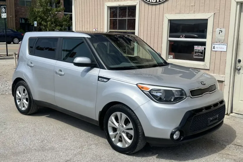 2016 Kia Soul Plus photo 1
