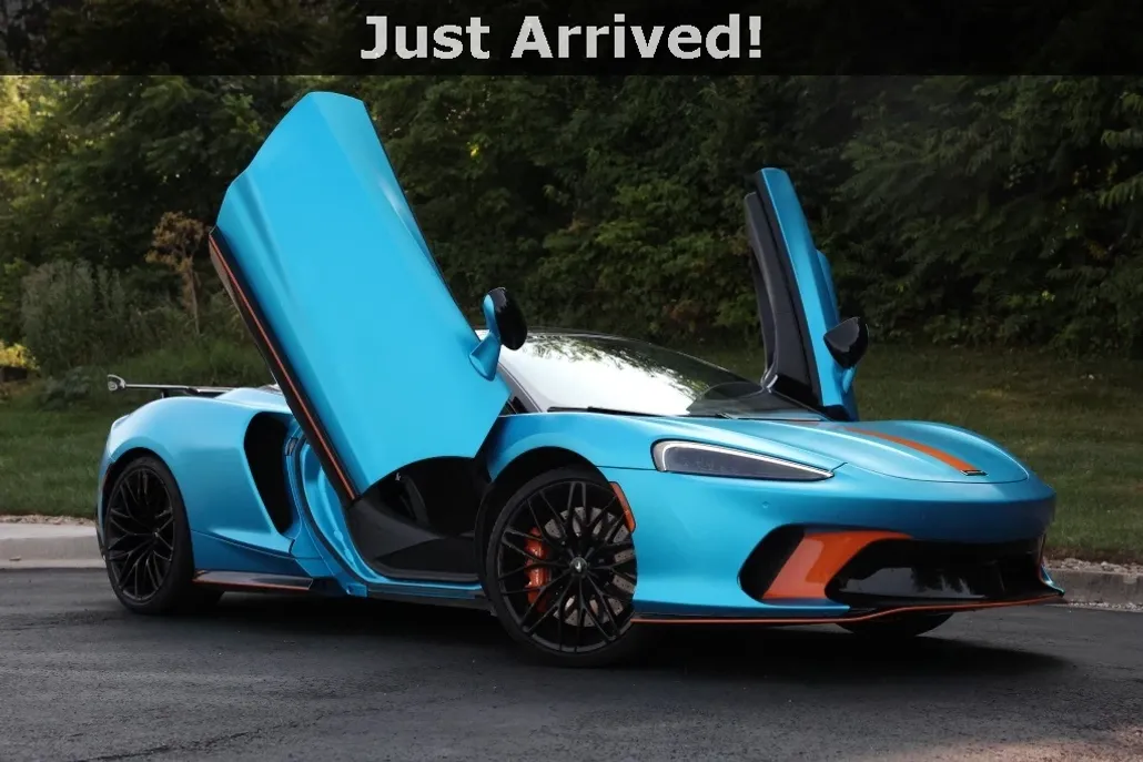 2022 Mclaren GT photo 1