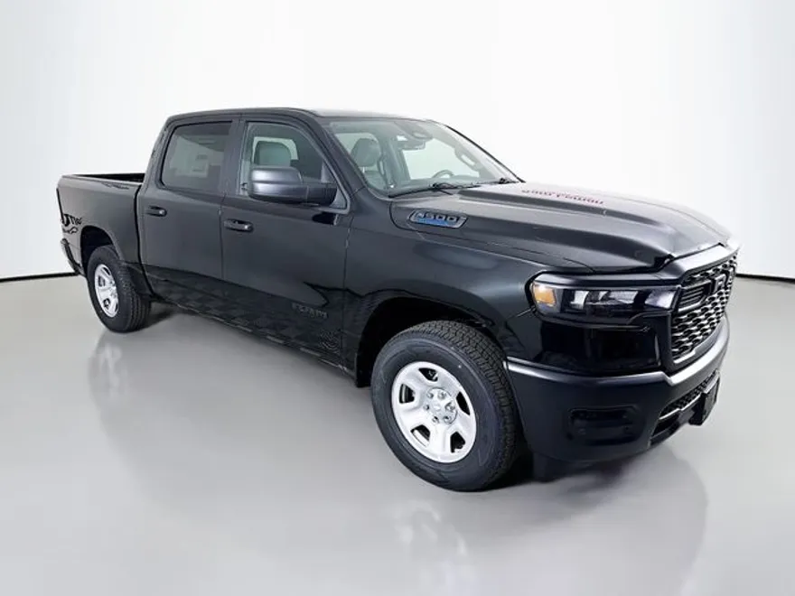 2025 Ram 1500 Tradesman photo 1