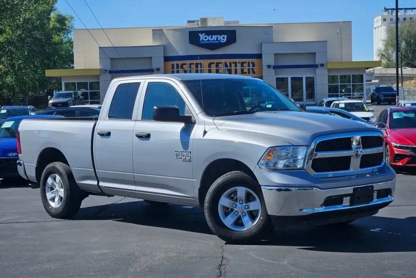 2024 Ram 1500 Classic SLT photo 1