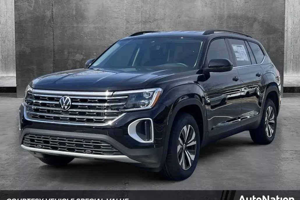 2025 Volkswagen Atlas SE photo 1