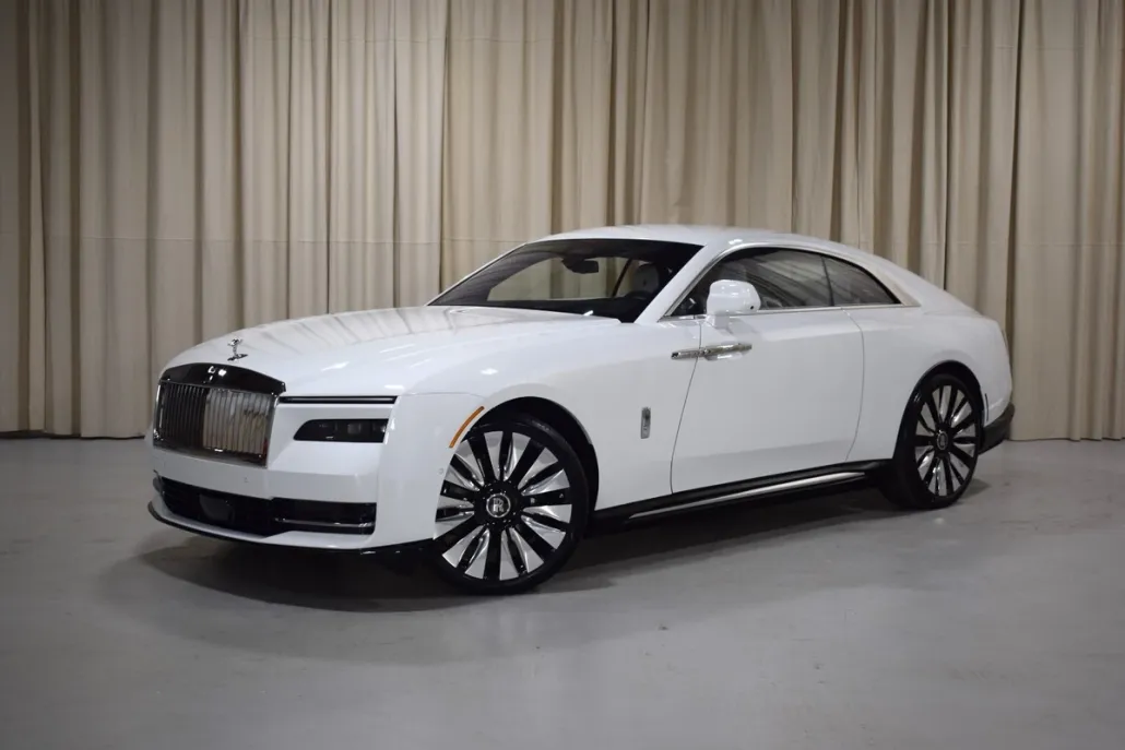 2025 Rolls Royce Spectre photo 1
