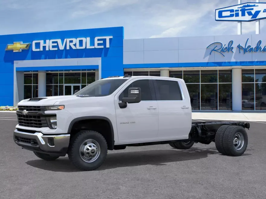 2025 Chevrolet Silverado 3500HD Work Truck photo 1