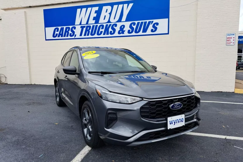 2024 Ford Escape ST-Line photo 1