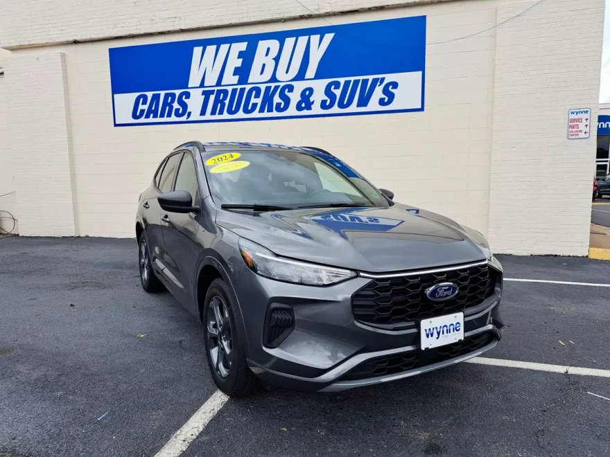 2024 Ford Escape ST-Line photo 1