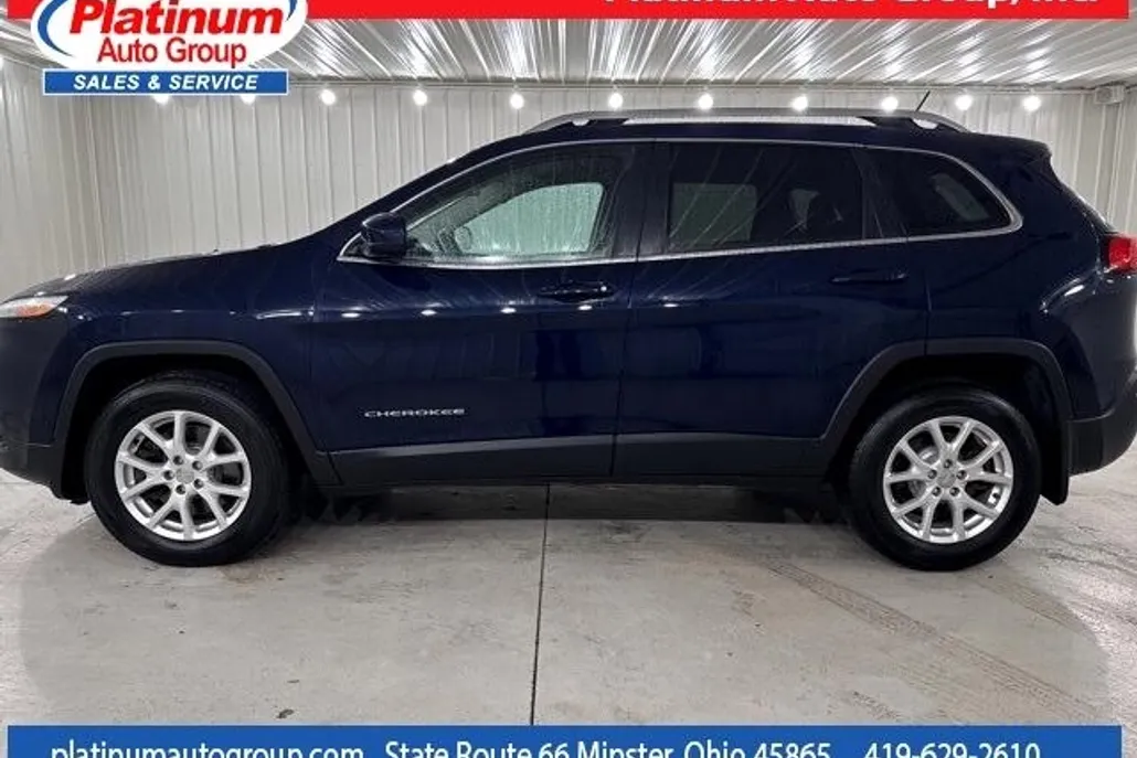2015 Jeep Cherokee Latitude photo 1