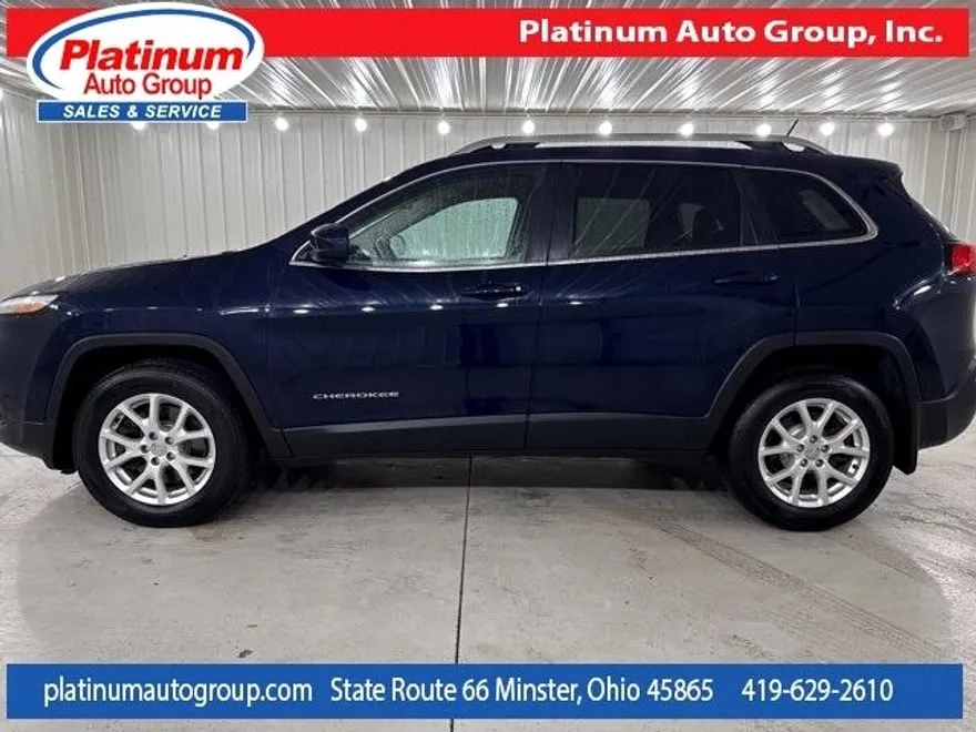 2015 Jeep Cherokee Latitude photo 1