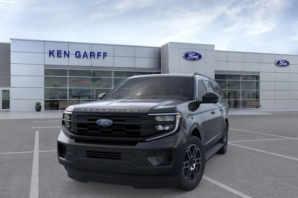 2025 Ford Expedition MAX photo 1