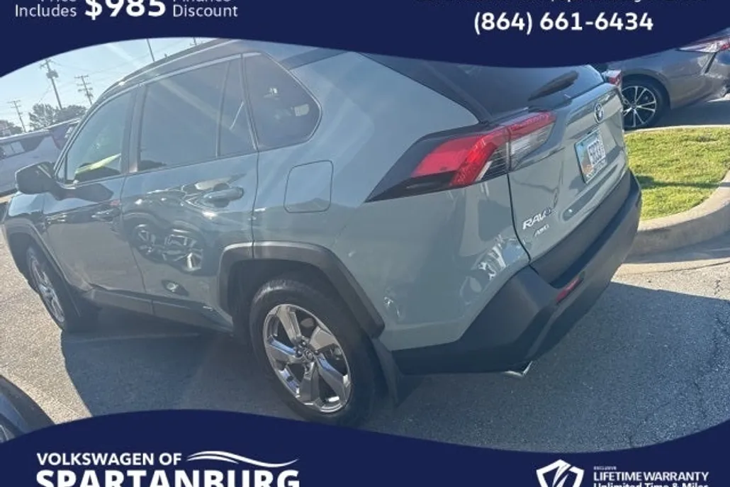2021 Toyota RAV4 Hybrid XLE Premium photo 1