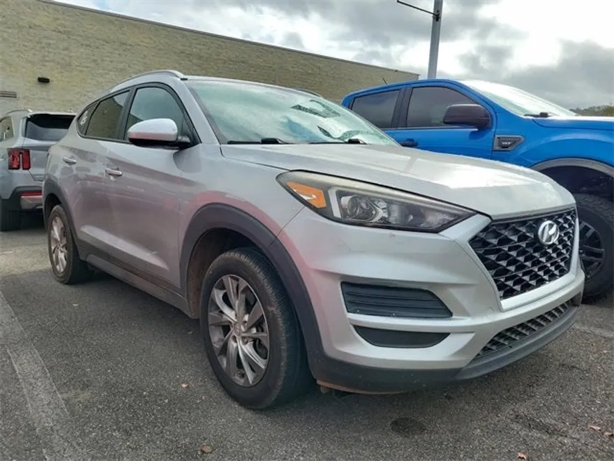 2020 Hyundai Tucson Value photo 1