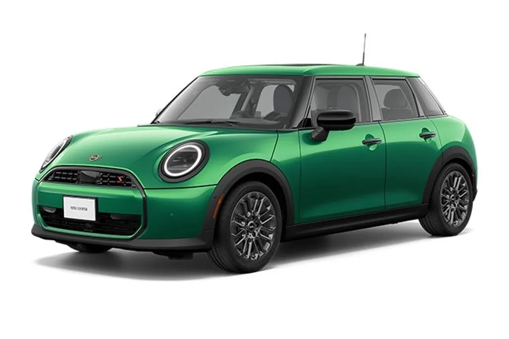 2026 Mini Cooper 4 Door Hardtop Signature photo 1
