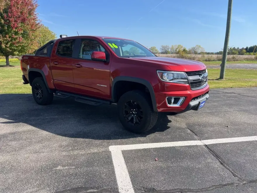 2016 Chevrolet Colorado Z71 photo 1