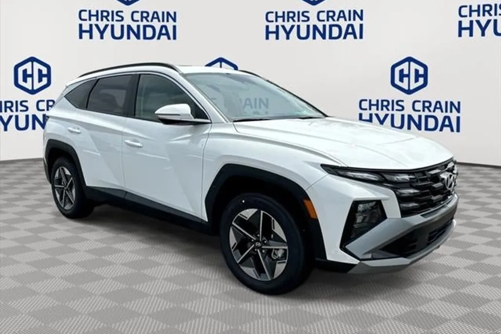 2025 Hyundai Tucson SEL Convenience photo 1