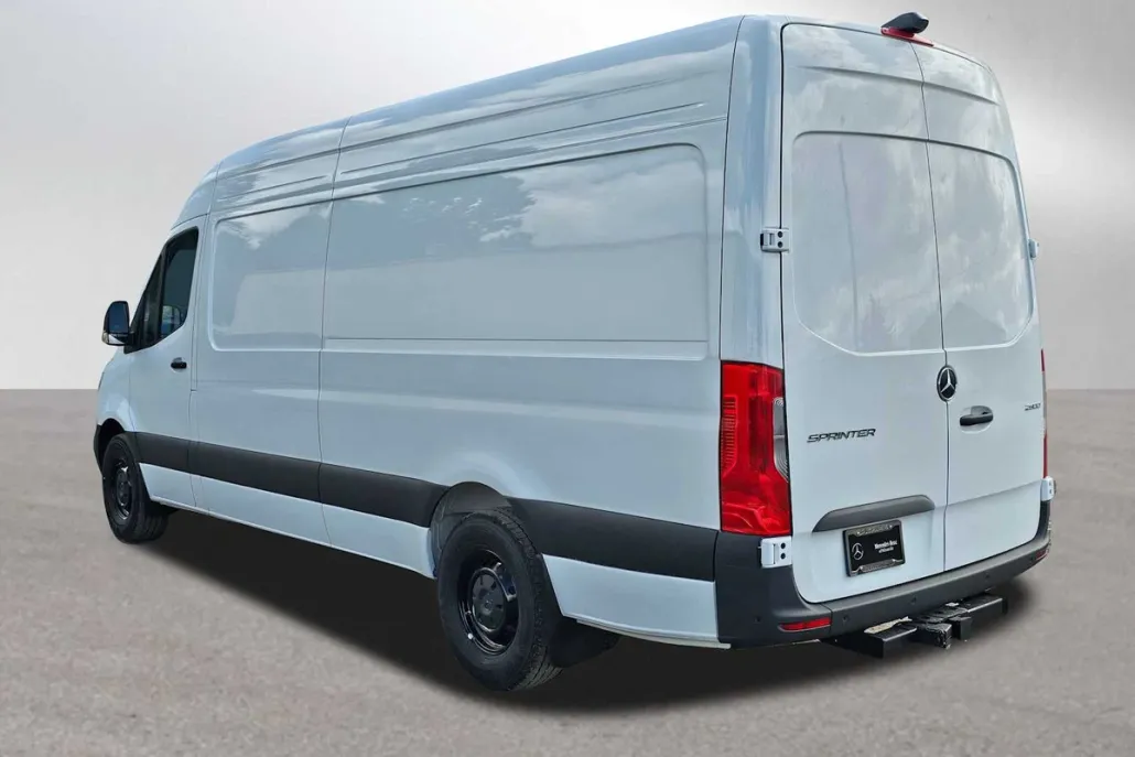 2024 Mercedes Benz Sprinter 2500 High Roof photo 1