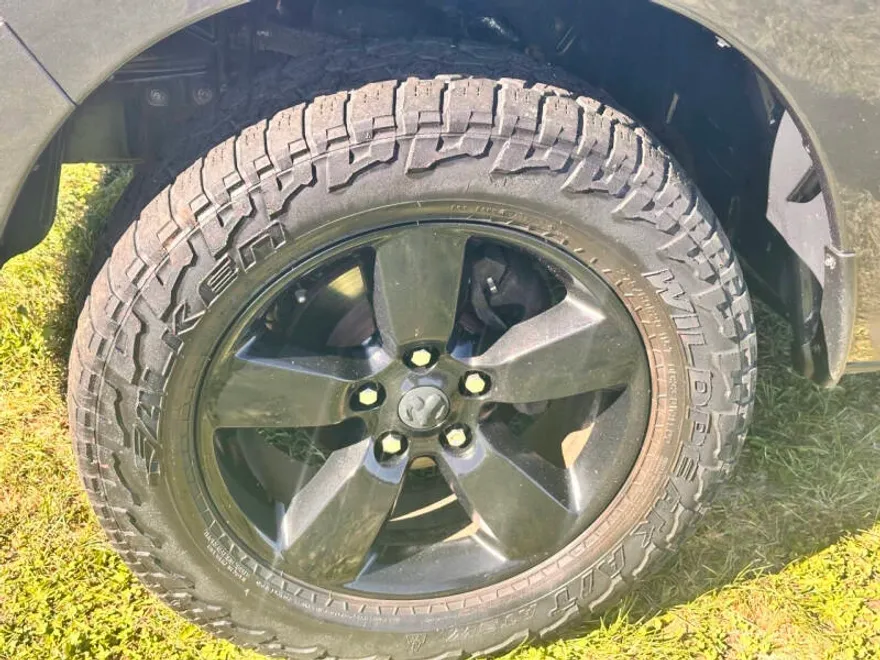2016 Ram 1500 Express photo 1