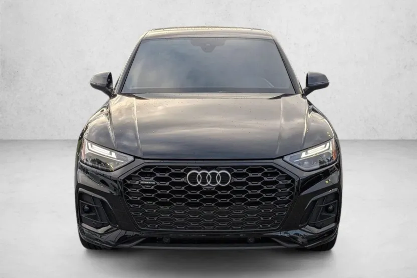 2023 Audi Q5 S line Premium Plus photo 1