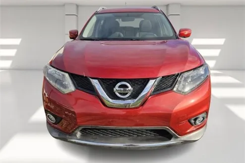 2016 Nissan Rogue SV photo 2