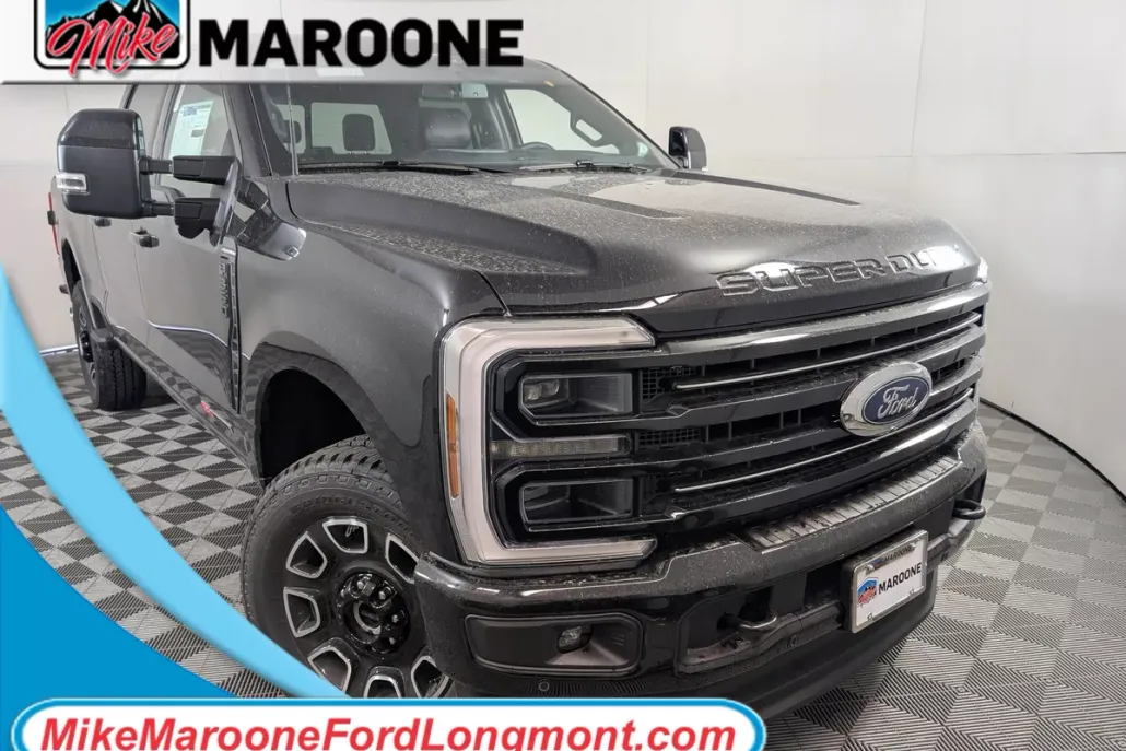 2025 Ford F-350 Platinum photo 1