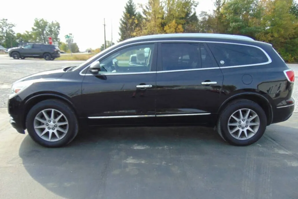2016 Buick Enclave Leather photo 1
