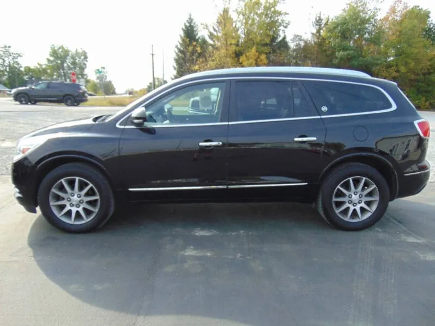 2016 Buick Enclave Leather photo 1