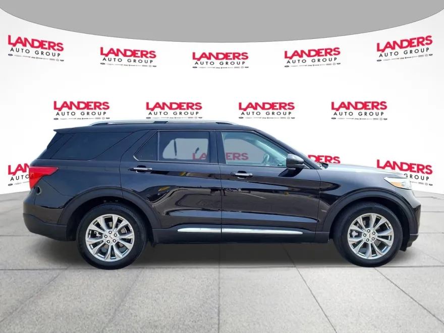 2024 Ford Explorer Limited photo 1