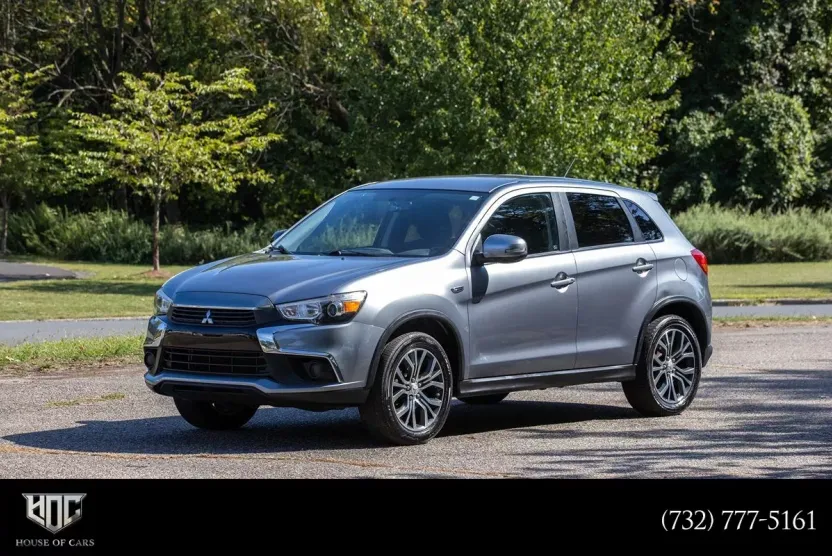 2016 Mitsubishi Outlander Sport ES SE photo 1