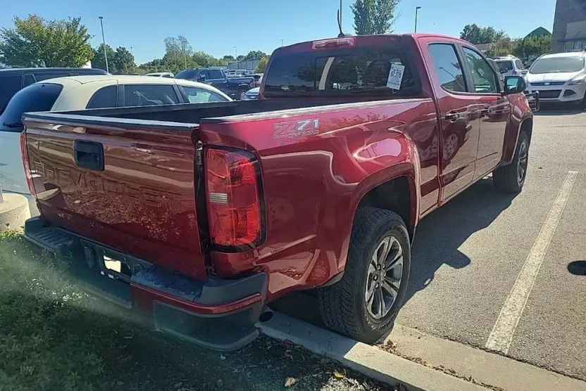 2022 Chevrolet Colorado Z71 photo 1