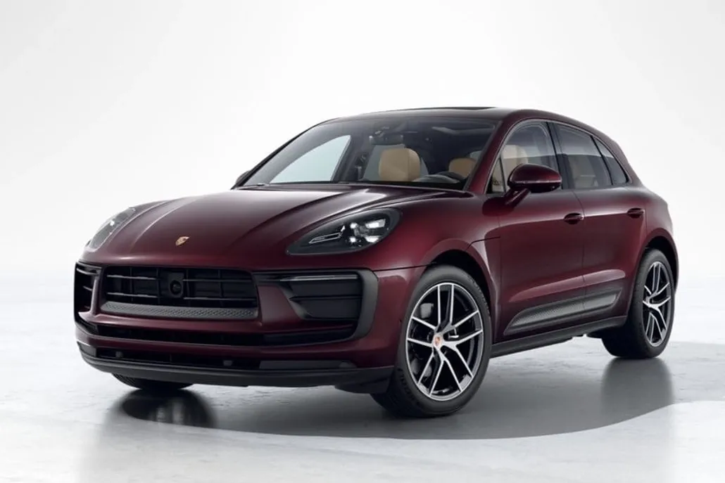 2026 Porsche Macan T photo 1