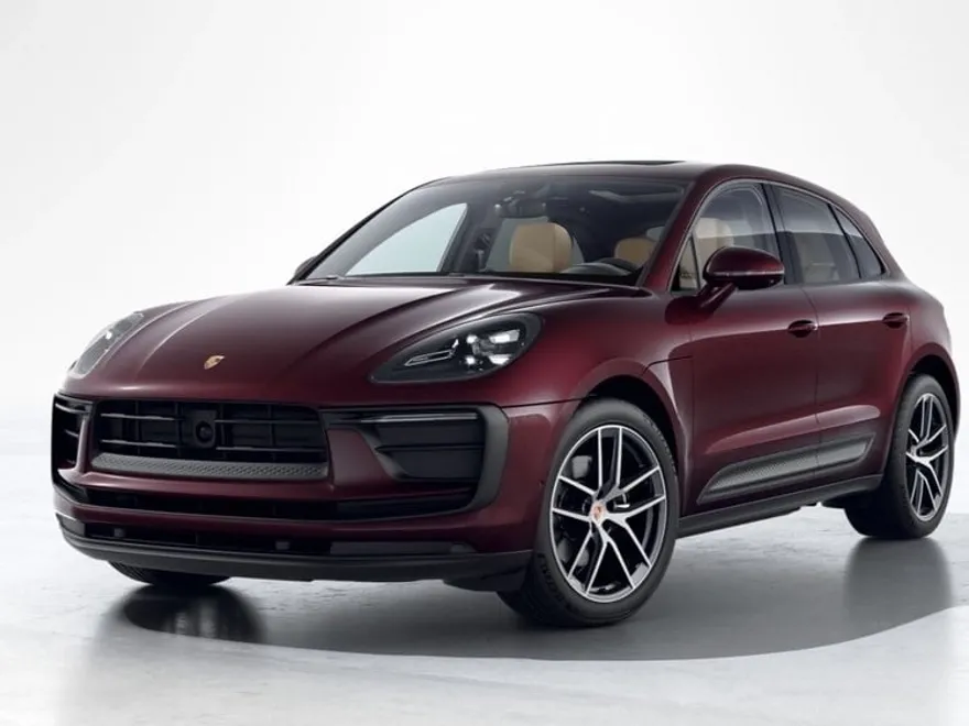 2026 Porsche Macan T photo 1