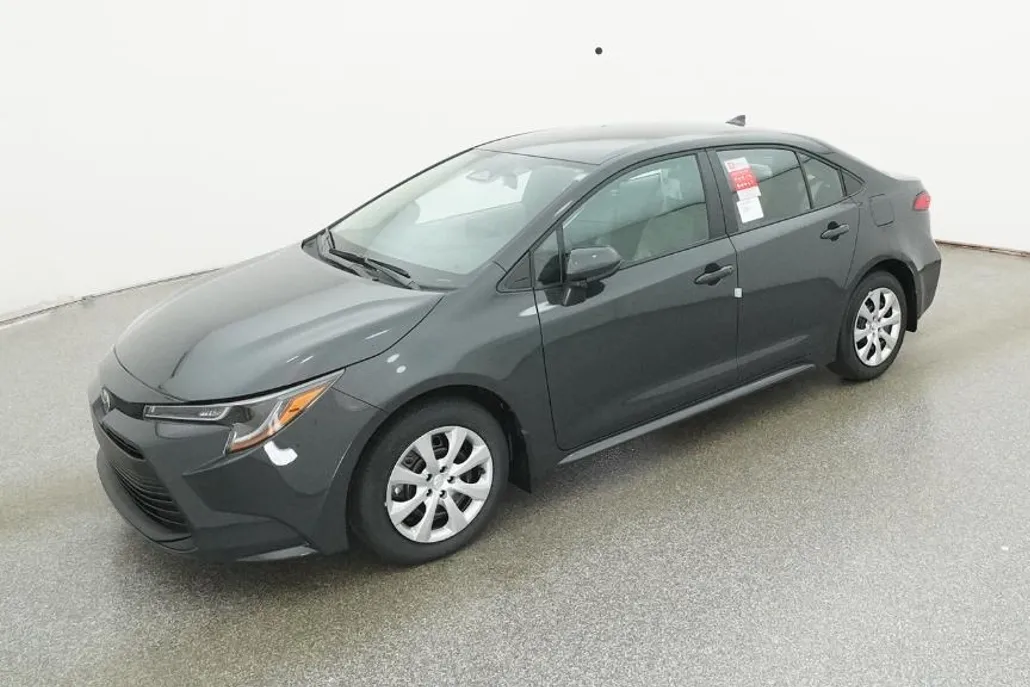 2026 Toyota Corolla LE photo 1