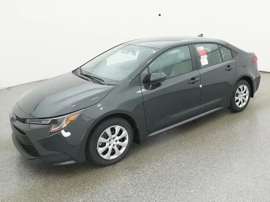 2026 Toyota Corolla LE photo 1