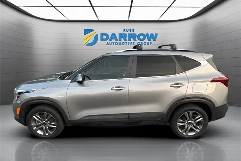 2023 Kia Seltos S photo 1