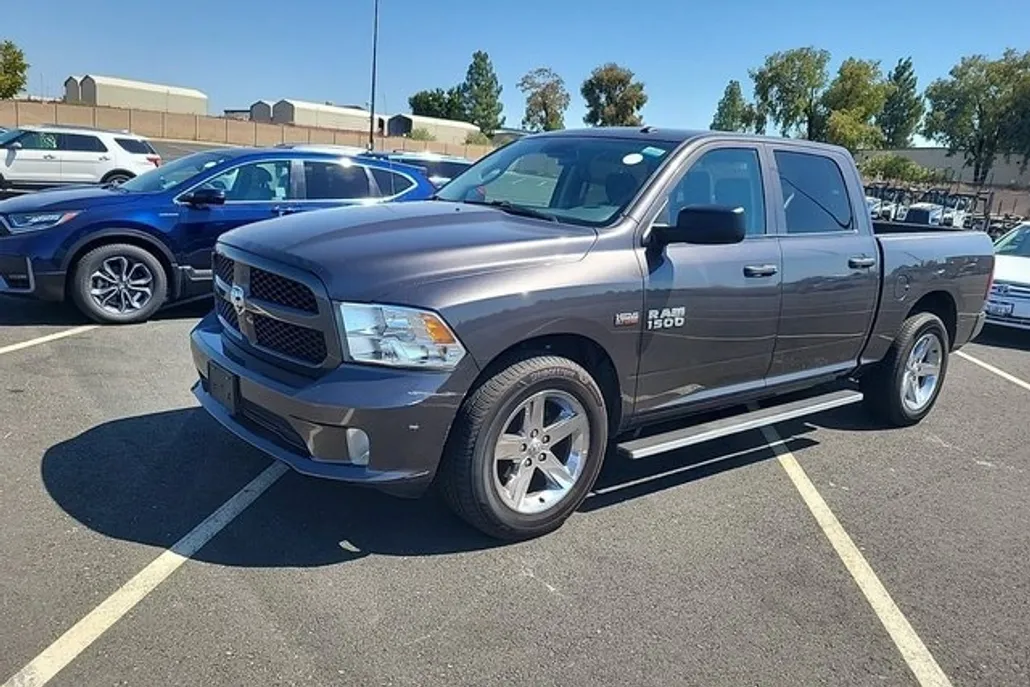 2016 Ram 1500 Express photo 1