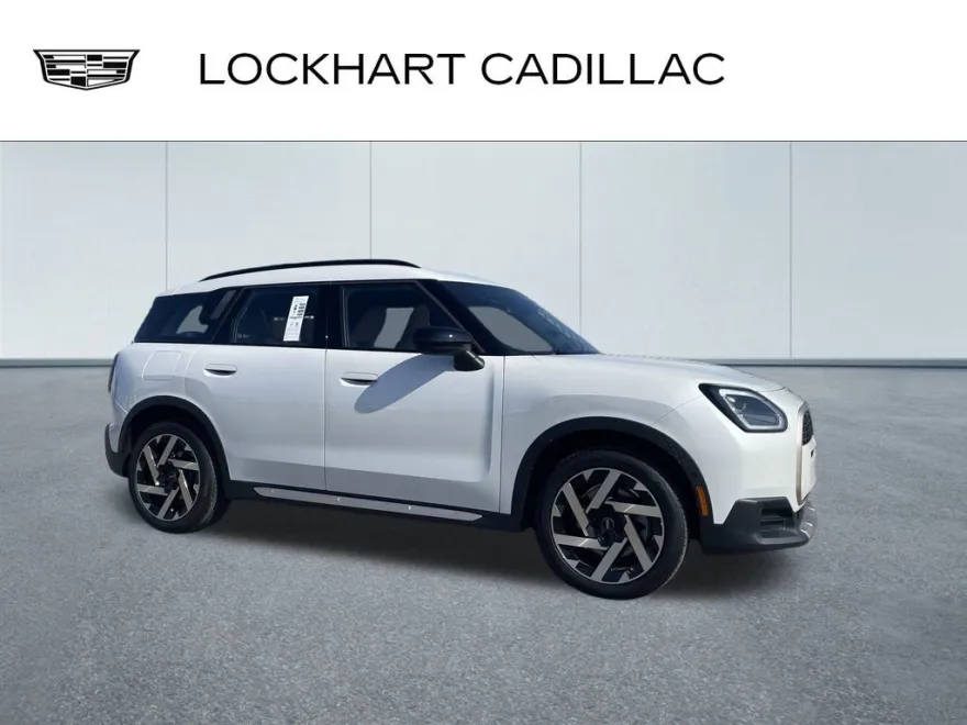 2025 Mini Countryman S ALL4 photo 1