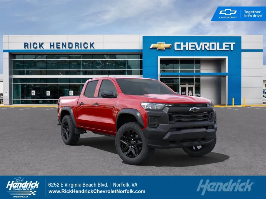 2025 Chevrolet Colorado Trail Boss photo 1