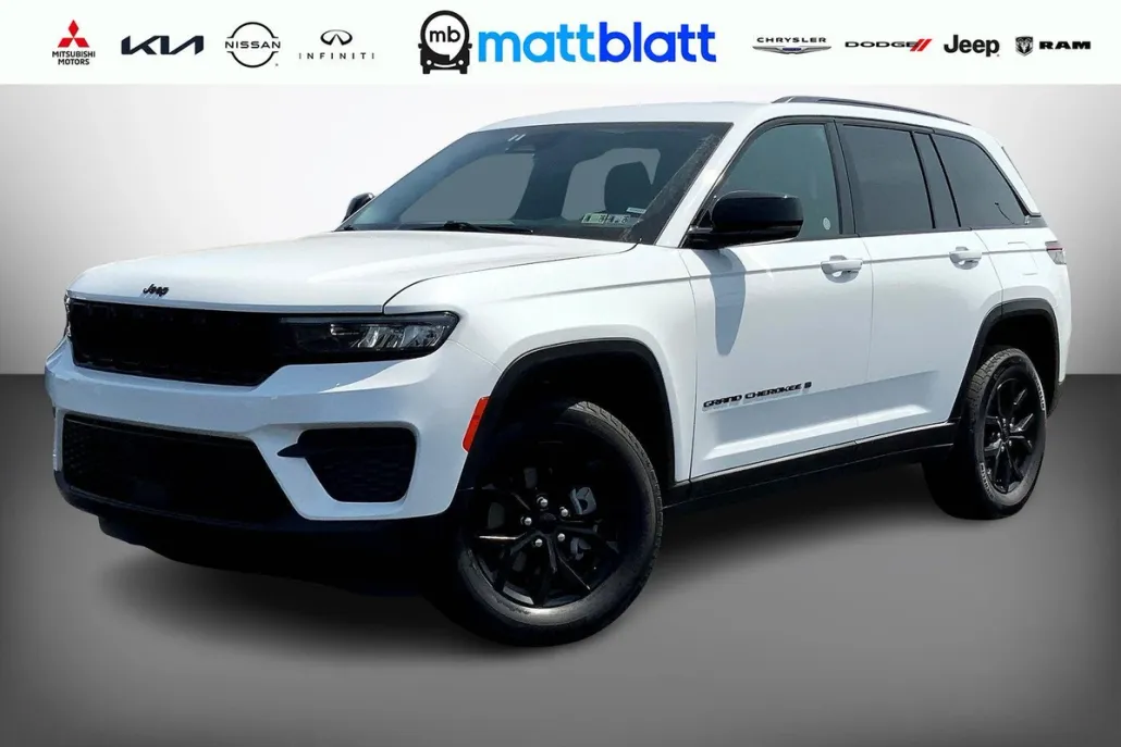 2025 Jeep Grand Cherokee Altitude photo 1