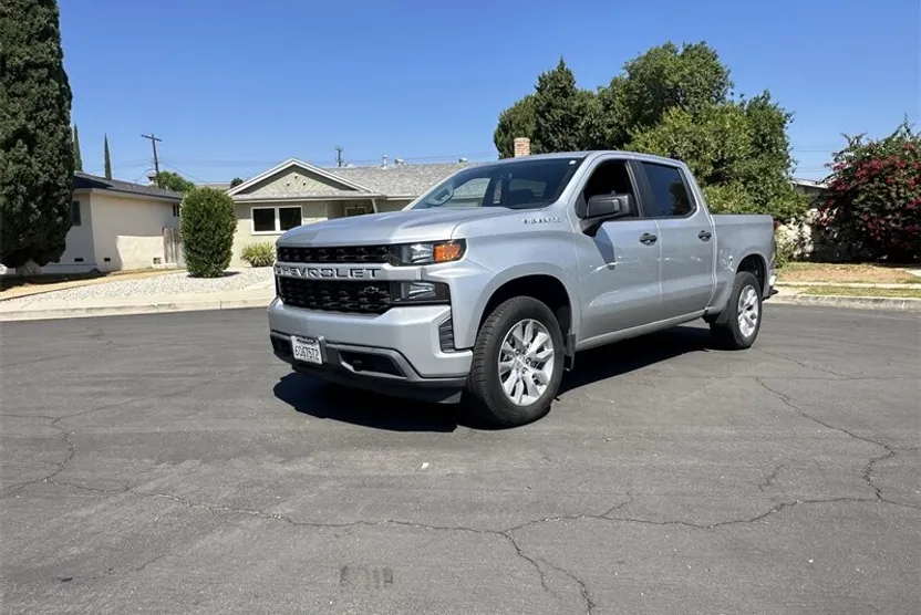 2019 Chevrolet Silverado 1500 Custom photo 1
