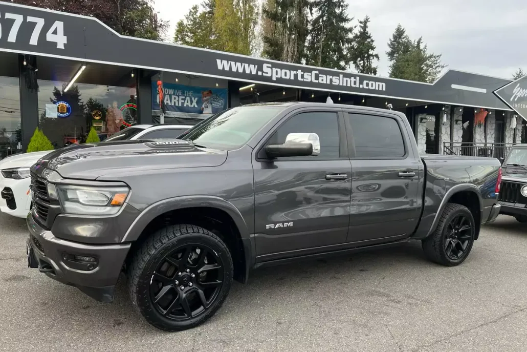 2019 Ram 1500 Laramie photo 1